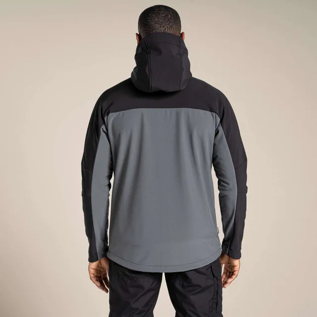 Craghoppers Expert Active kapucnis férfi softshell dzseki (CEL005), modellen