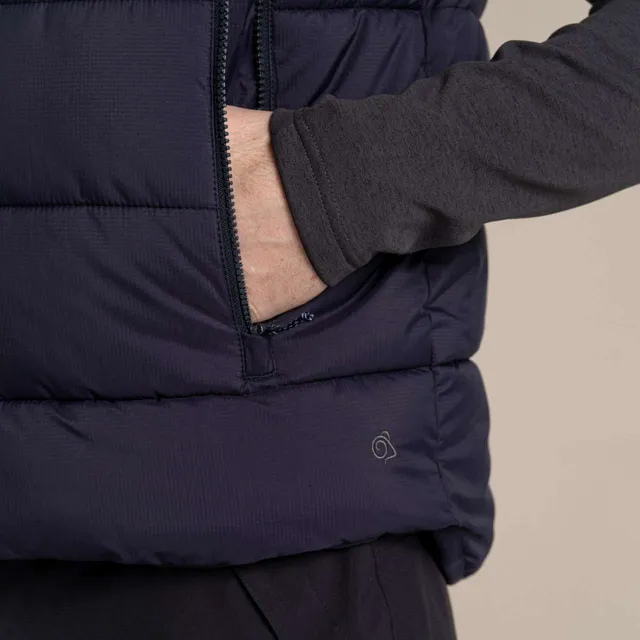 Craghoppers Expert bélelt mellény (CEB008), modellen