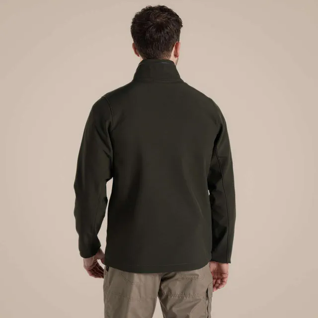 Craghoppers Expert férfi Basecamp softshell kabát (CEL003), modellen