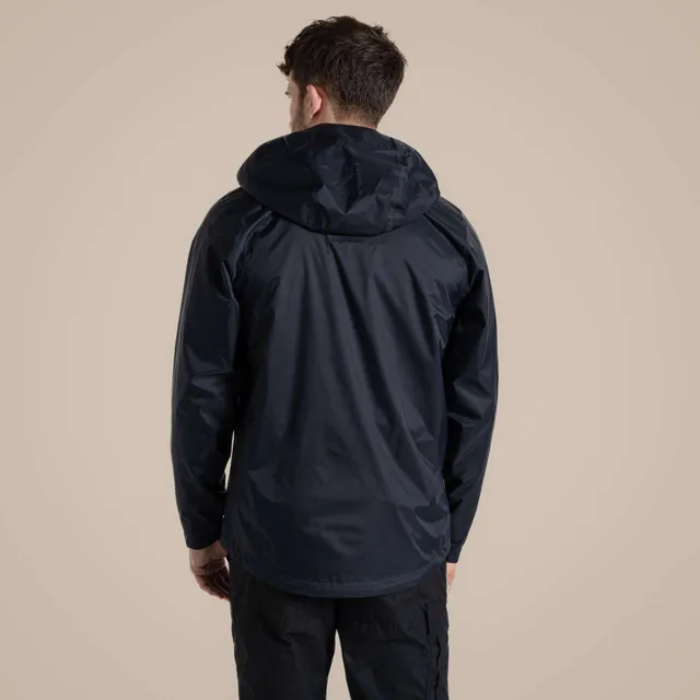 Craghoppers Expert összecsomagolható férfi kabát (CEW011), modellen