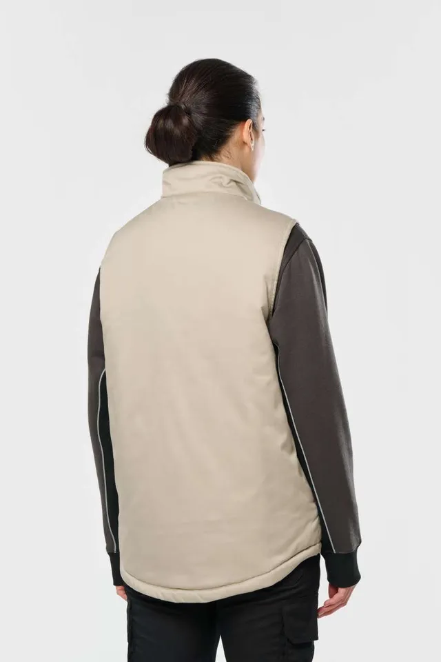 Designed To Work uniszex bélelt többzsebes Polycotton mellény (WK607), modellen
