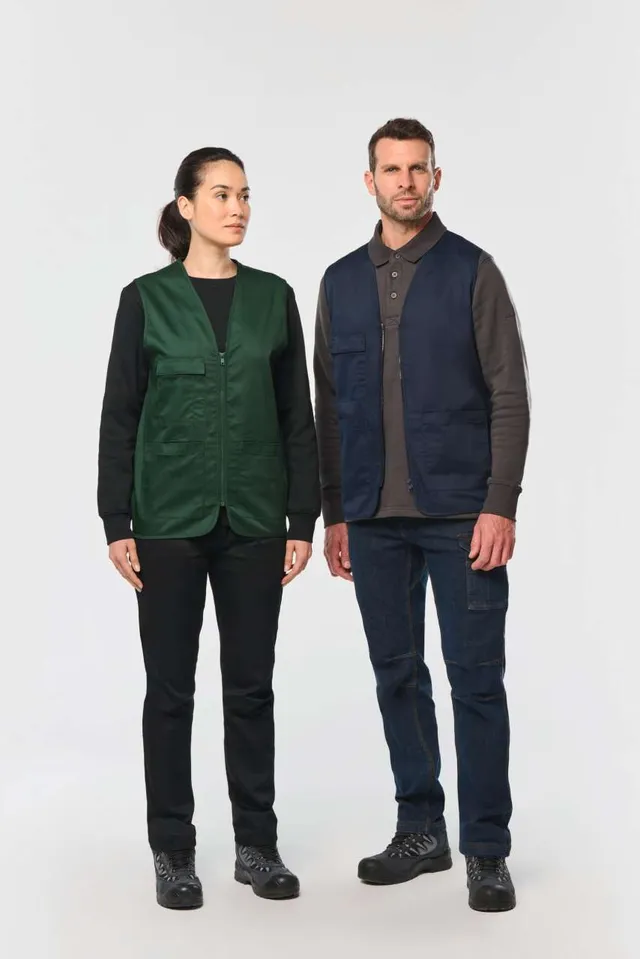 Designed To Work uniszex többzsebes Polycotton mellény (WK608), modellen