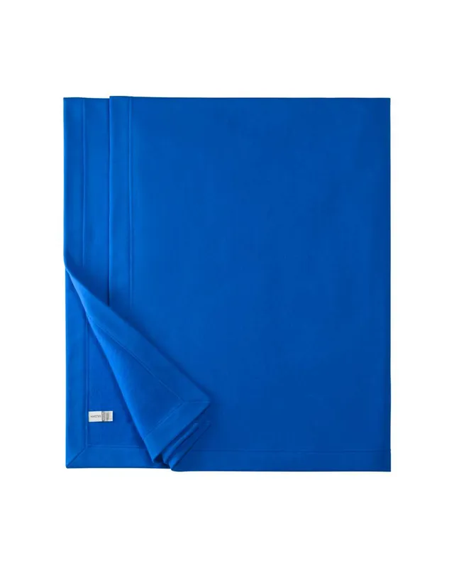 Gildan Heavy Blend™ Fleece Stadium Blanket törölköző (18900), modellen