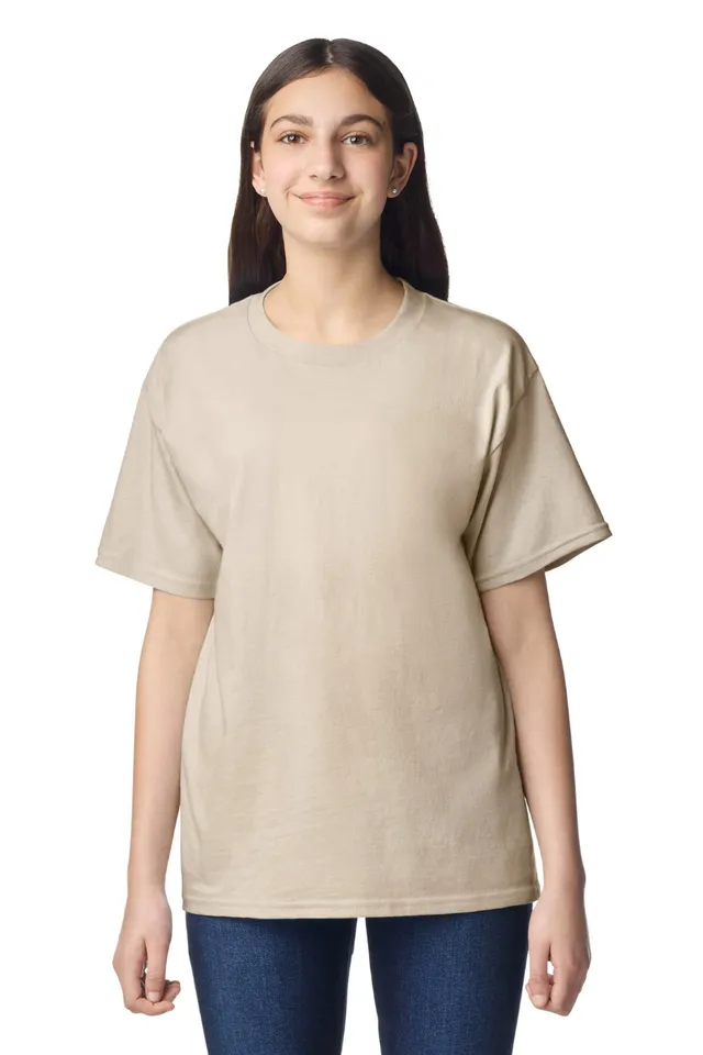 Gildan Light Cotton gyermek póló (3000B), modellen