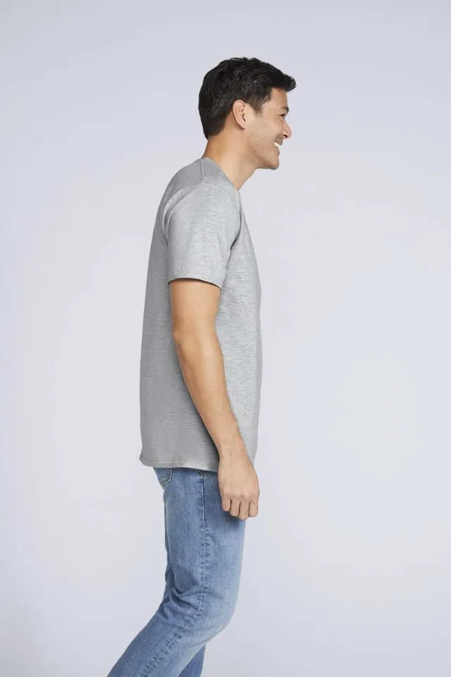 Gildan Premium Cotton® felnőtt póló (4100), modellen