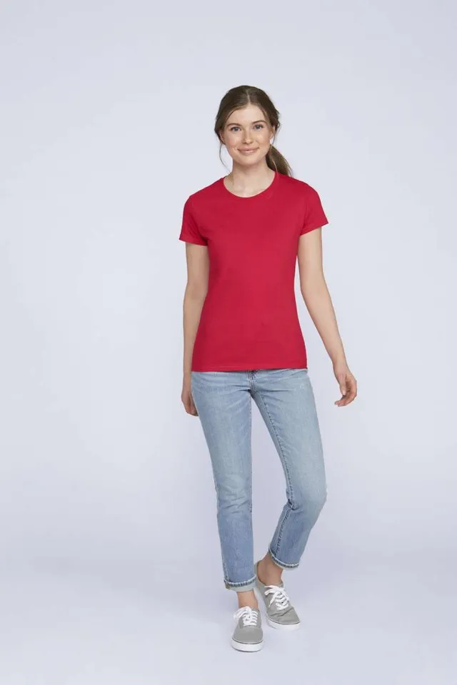 Gildan Premium Cotton® női póló (4100L), modellen