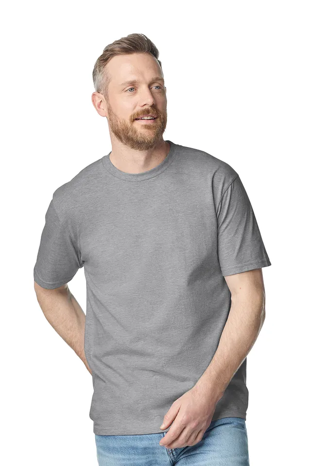 Gildan Softstyle™ Midweight felnőtt póló (65000), modellen