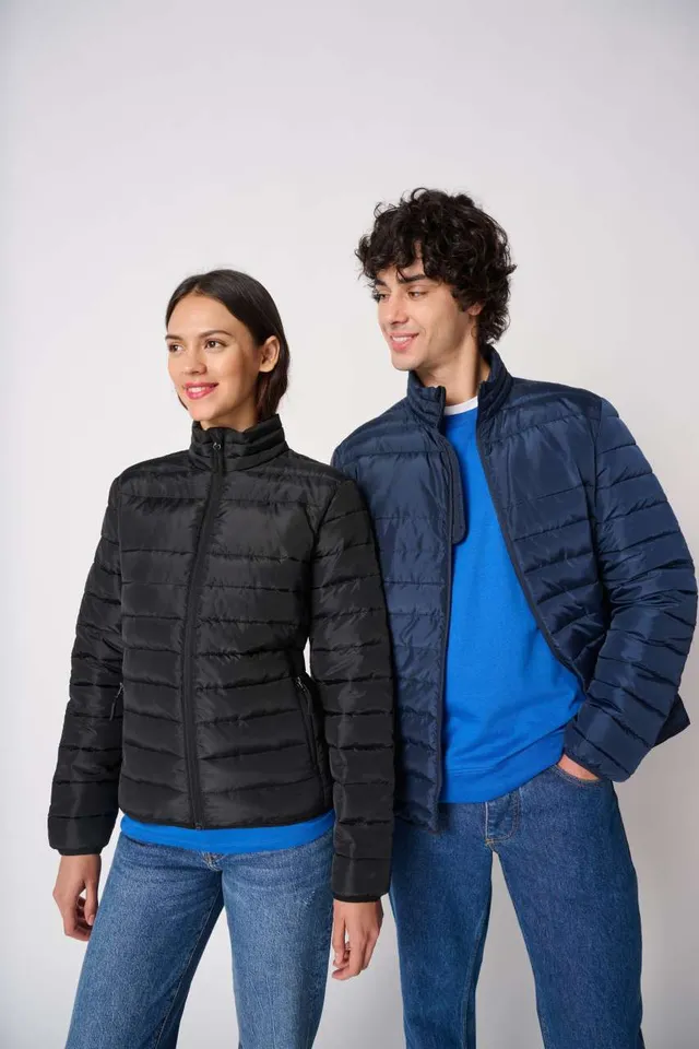 iDeal Basic női bélelt dzseki (IB6176), modellen