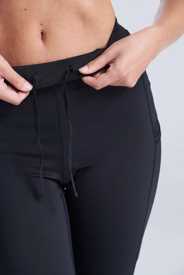 Just Cool női újrahasznosított technikai leggings (JC287), modellen