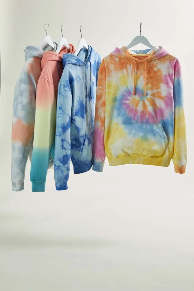 Just Hoods Batikolt kapucnis pulóver (JH022), modellen