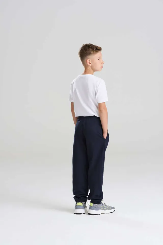 Just Hoods gyermek passzés melegítő nadrág (JH072J), modellen
