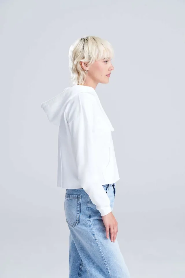 Just Hoods női rövid fazonú kapucnis pulóver (JH016), modellen