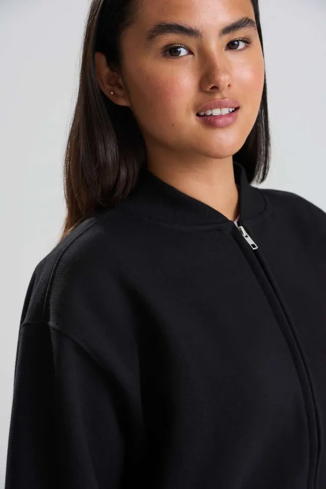 Just Hoods Signature Heavyweight Bomber pulóver (JH124), modellen