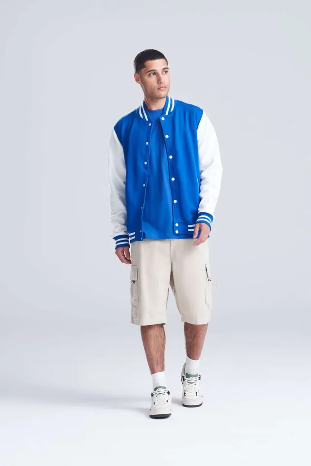 Just Hoods Varsity férfi kabát (jh043), modellen
