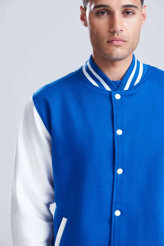 Just Hoods Varsity férfi kabát (jh043), modellen