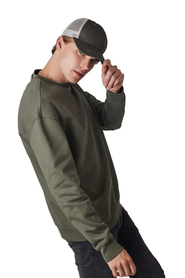 K-UP Oekotex tanúsítvánnyal rendelkező hálós sapka (KP110), modellen