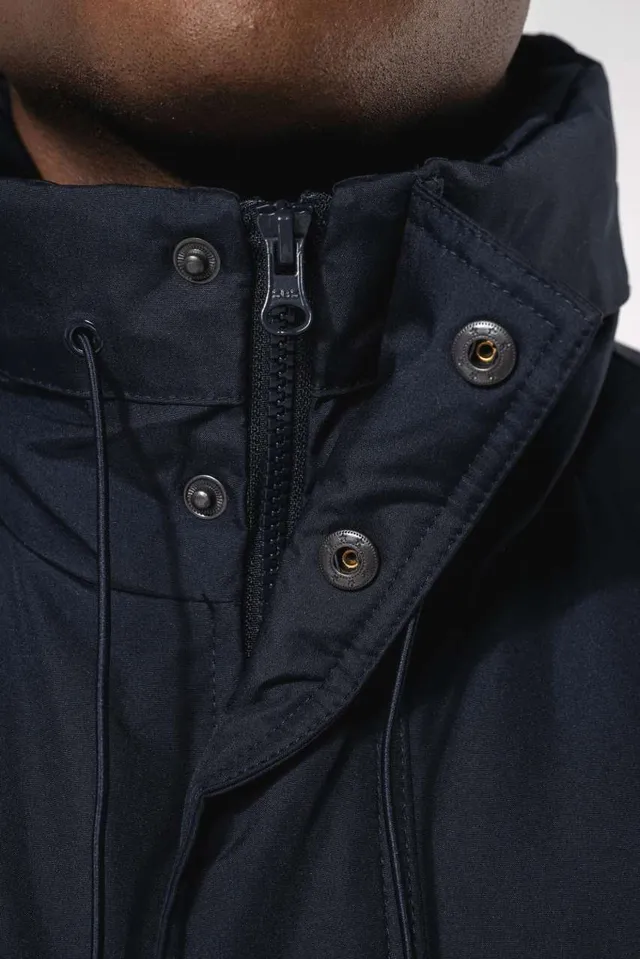 Kariban Factory - levehető ujjú férfi blúzondzseki (K693), modellen