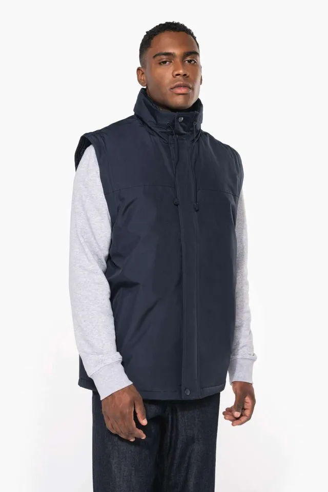 Kariban Factory - levehető ujjú férfi blúzondzseki (K693), modellen