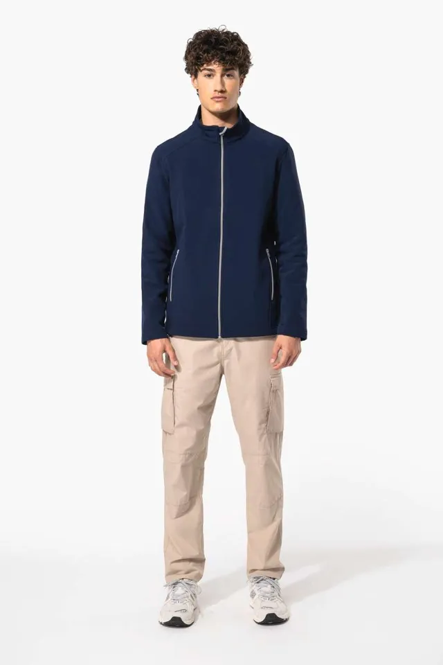 Kariban férfi 2 rétegű softshell kabát (K424), modellen