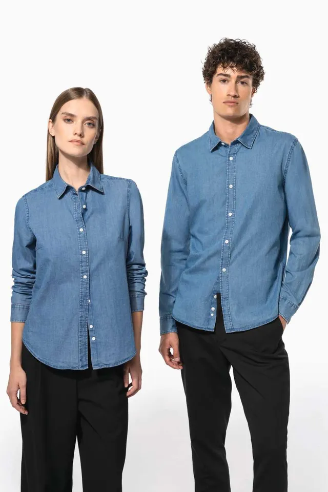 Kariban férfi Chambray ing (K512), modellen