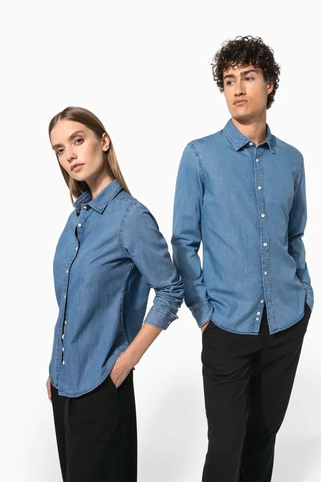 Kariban férfi Chambray ing (K512), modellen
