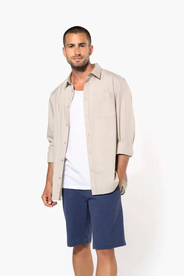 Kariban férfi chino bermuda Short nadrág (K750), modellen