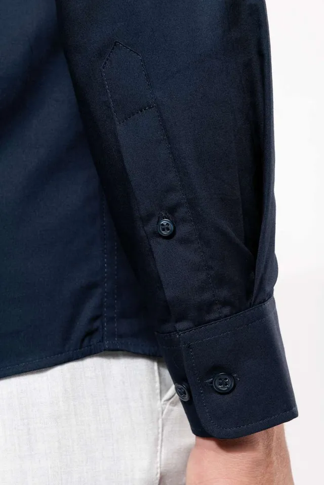 Kariban férfi hosszú ujjú poplin ing (K513), modellen