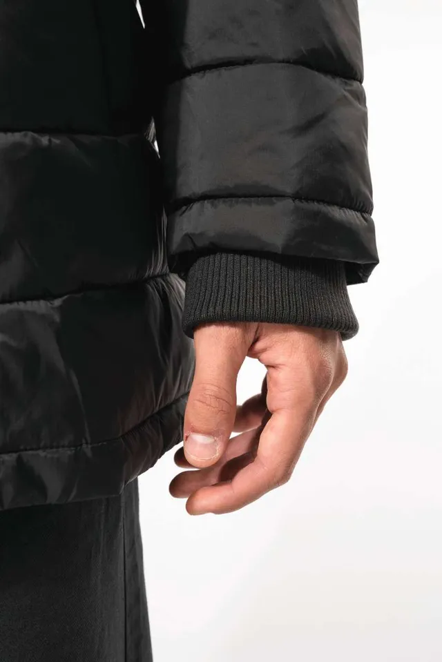 Kariban férfi könnyű kapucnis parka (K6128), modellen
