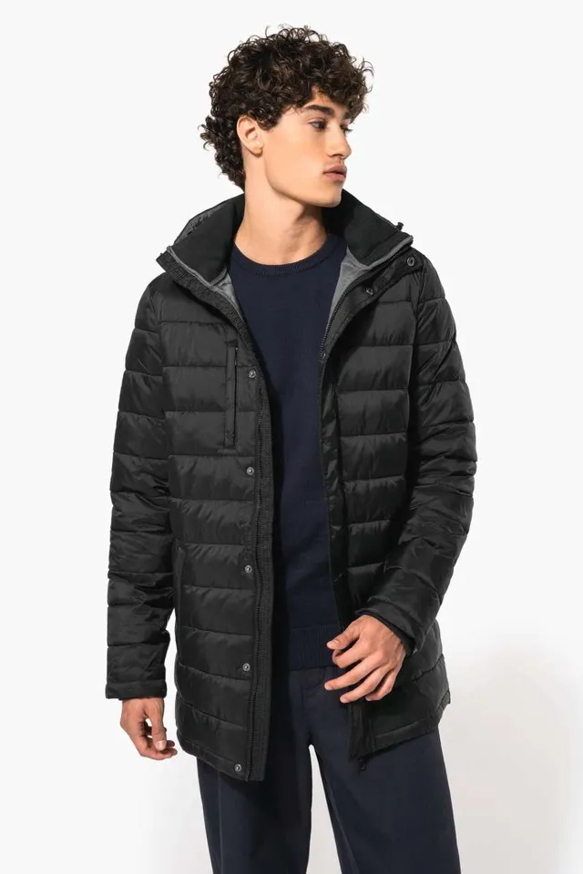 Kariban férfi könnyű kapucnis parka (K6128), modellen