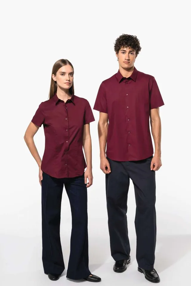 Kariban férfi rövid ujjú stretch ing (K531), modellen