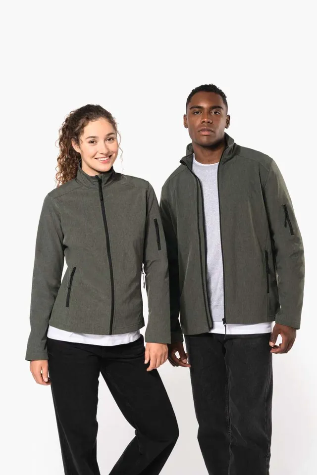 Kariban férfi softshell kabát (K401), modellen