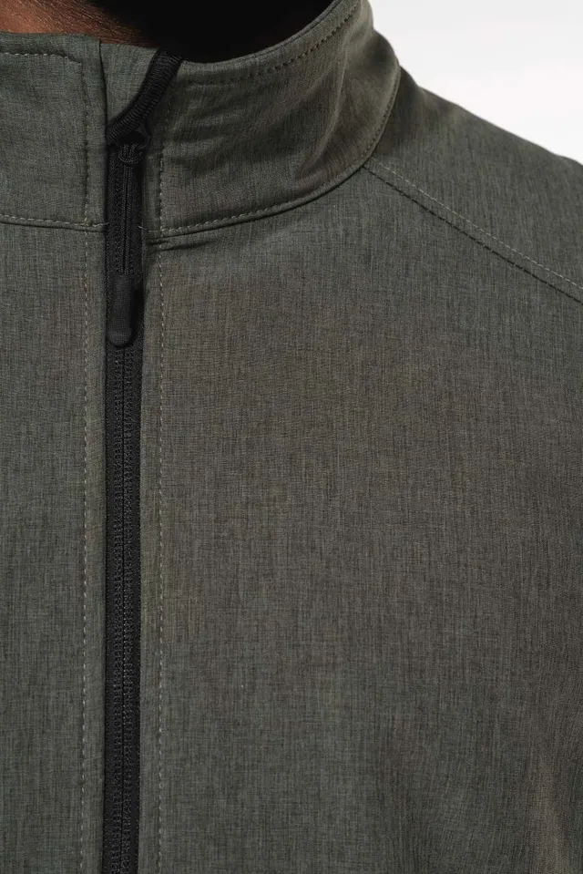 Kariban férfi softshell kabát (K401), modellen