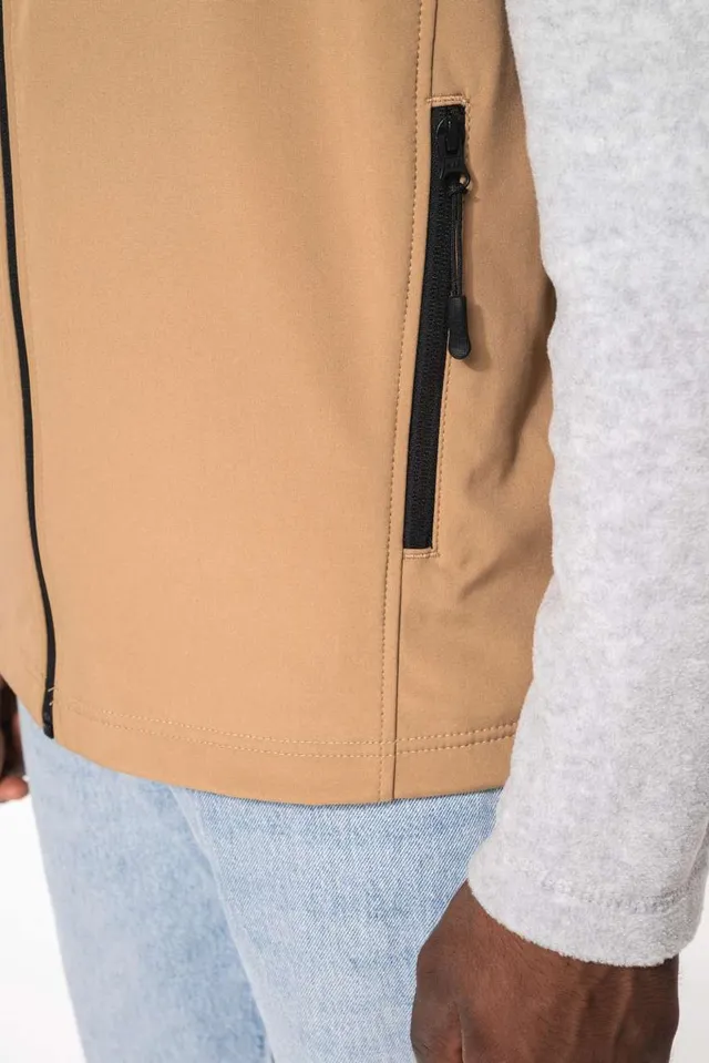 Kariban férfi softshell mellény (K403), modellen