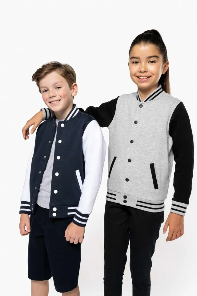 Kariban gyermek teddy kabát (K498), modellen