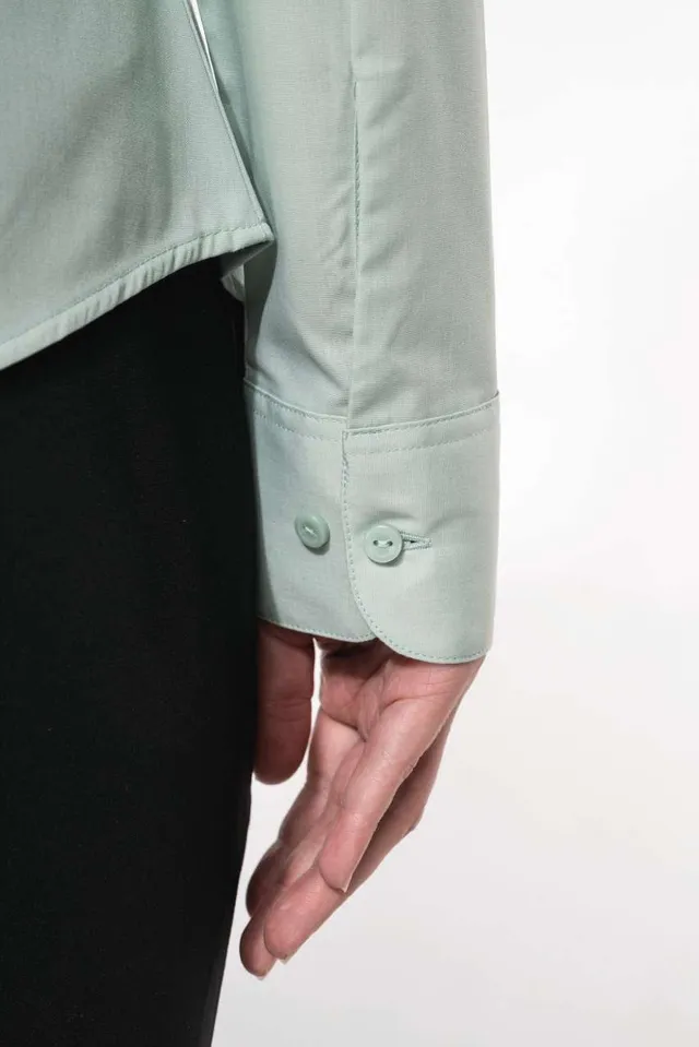 Kariban Jessica - női hosszú ujjú könnyen kezelhető Polycotton poplin ing (K549), modellen