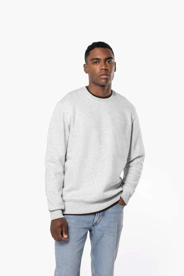 Kariban környakas férfi pulóver (K488), modellen