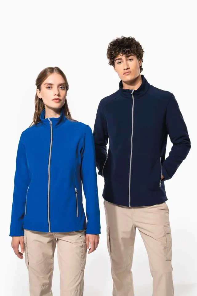 Kariban női 2 rétegű softshell kabát (K425), modellen