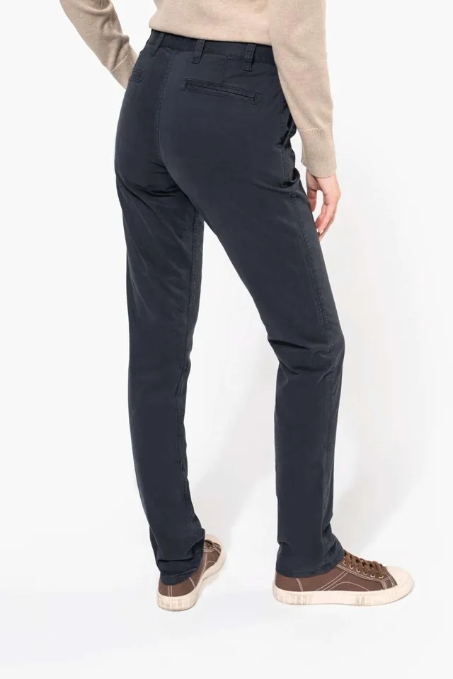 Kariban női chino nadrág (K741), modellen