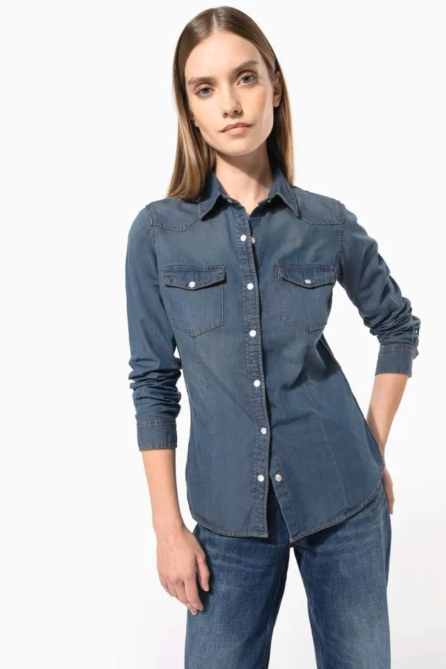 Kariban női hosszú ujjú farmer ing (K518), modellen
