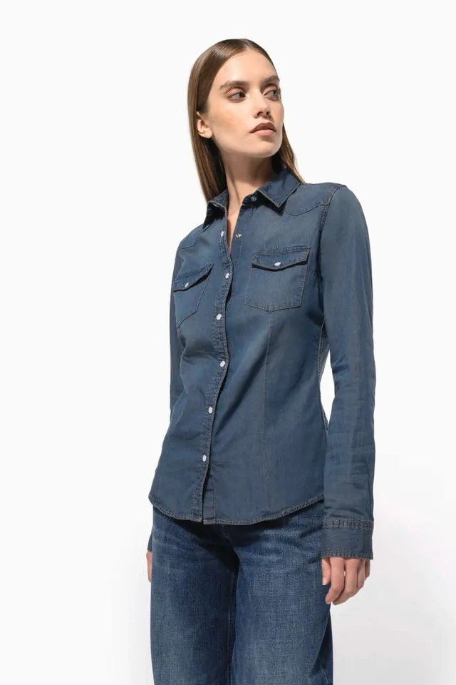 Kariban női hosszú ujjú farmer ing (K518), modellen