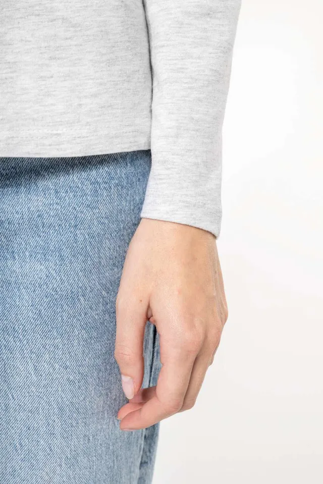 Kariban női hosszú ujjú környakas póló (K383), modellen