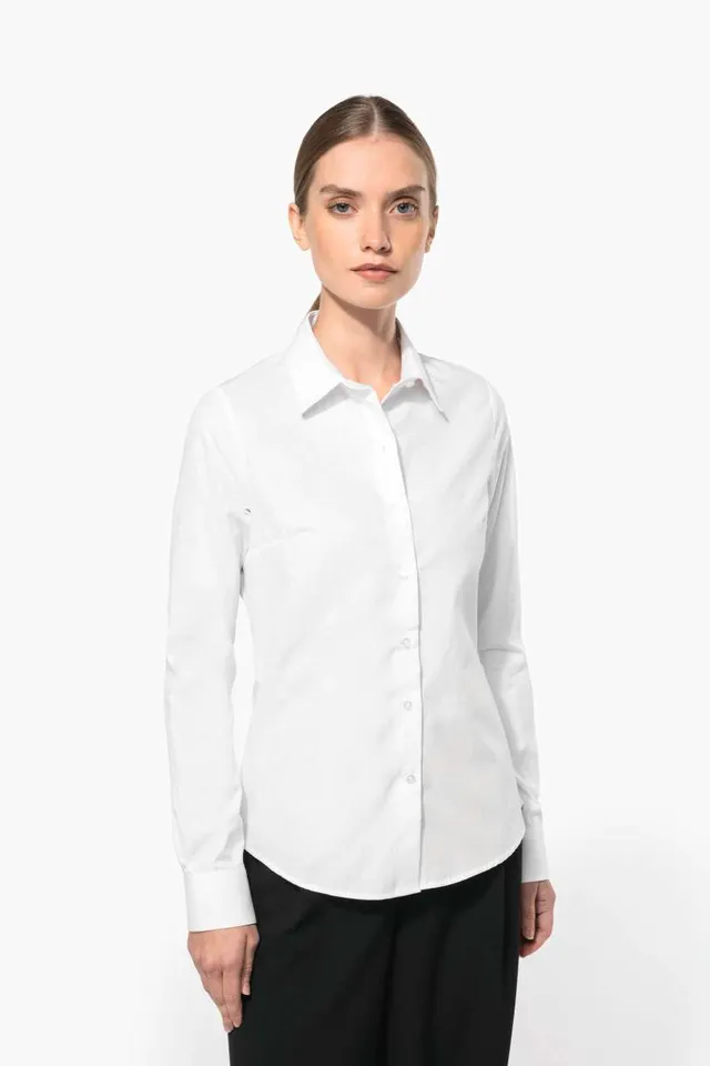 Kariban női hosszú ujjú Poplin ing (K510), modellen