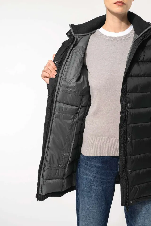 Kariban női könnyű kapucnis parka (K6129), modellen