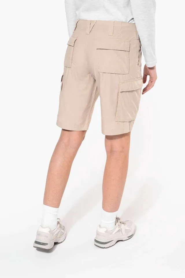Kariban női könnyű sokzsebes bermuda Short nadrág (K756), modellen