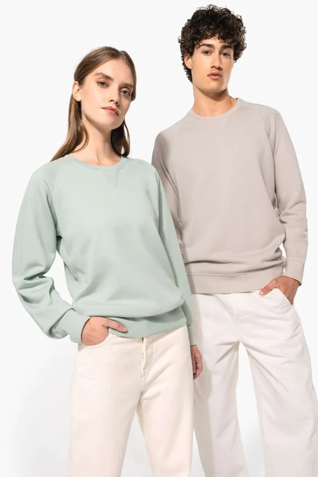 Kariban női organikus pamut környakas raglán ujjú pulóver (K481), modellen