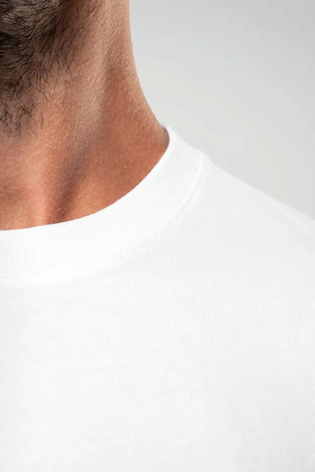 Kariban Oversized rövid ujjú uniszex póló (K3008), modellen