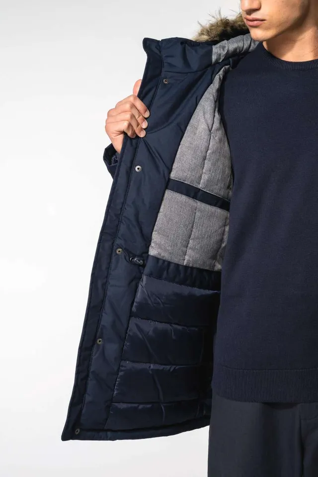 Kariban téli parka férfi (K621), modellen