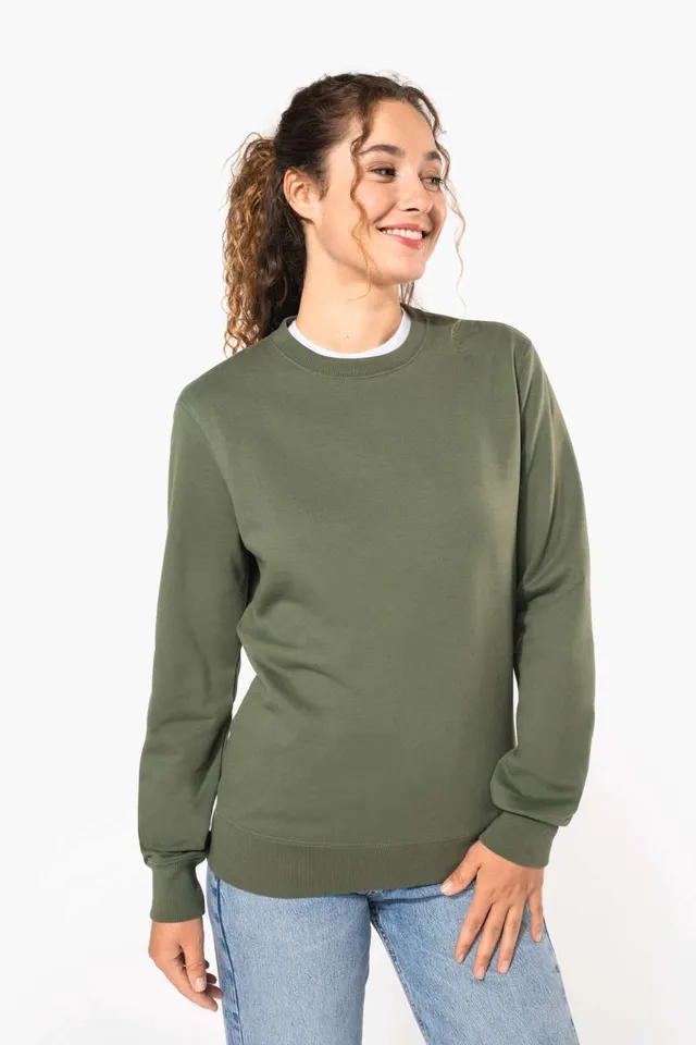 Kariban uniszex környakas pulóver (K4040), modellen