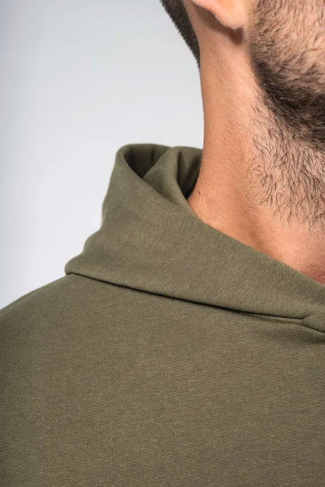 Kariban uniszex Oversized kapucnis pulóver (K4018), modellen