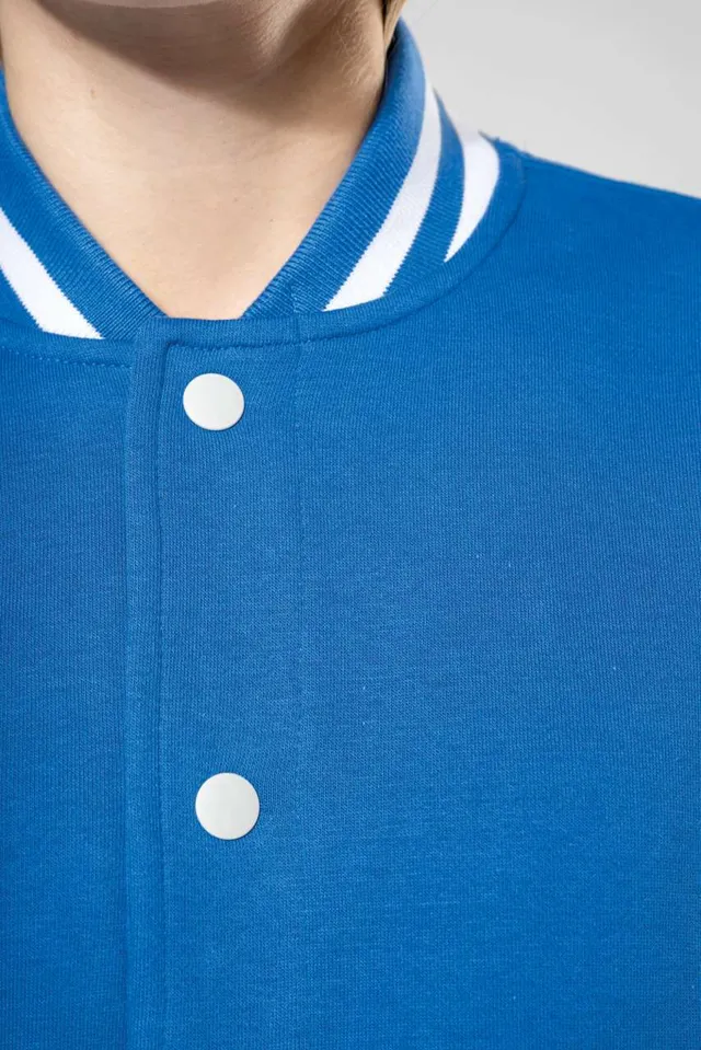 Kariban uniszex teddy kabát (K497), modellen